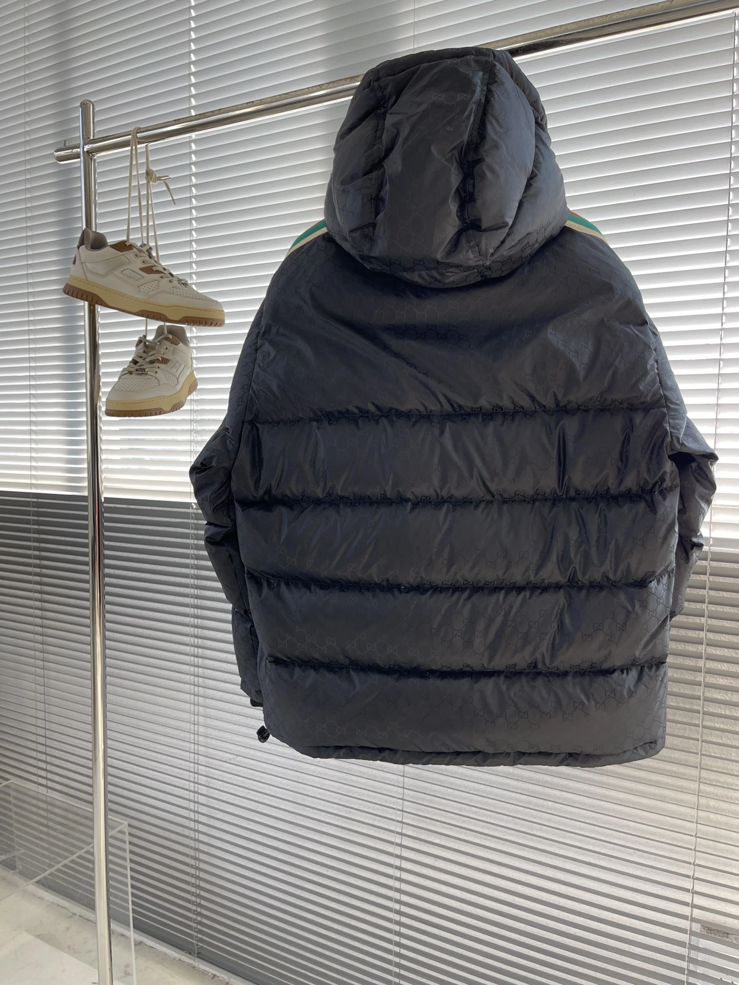 wg.luxury-- 6u33i Down jacket item: E-F443J1830H